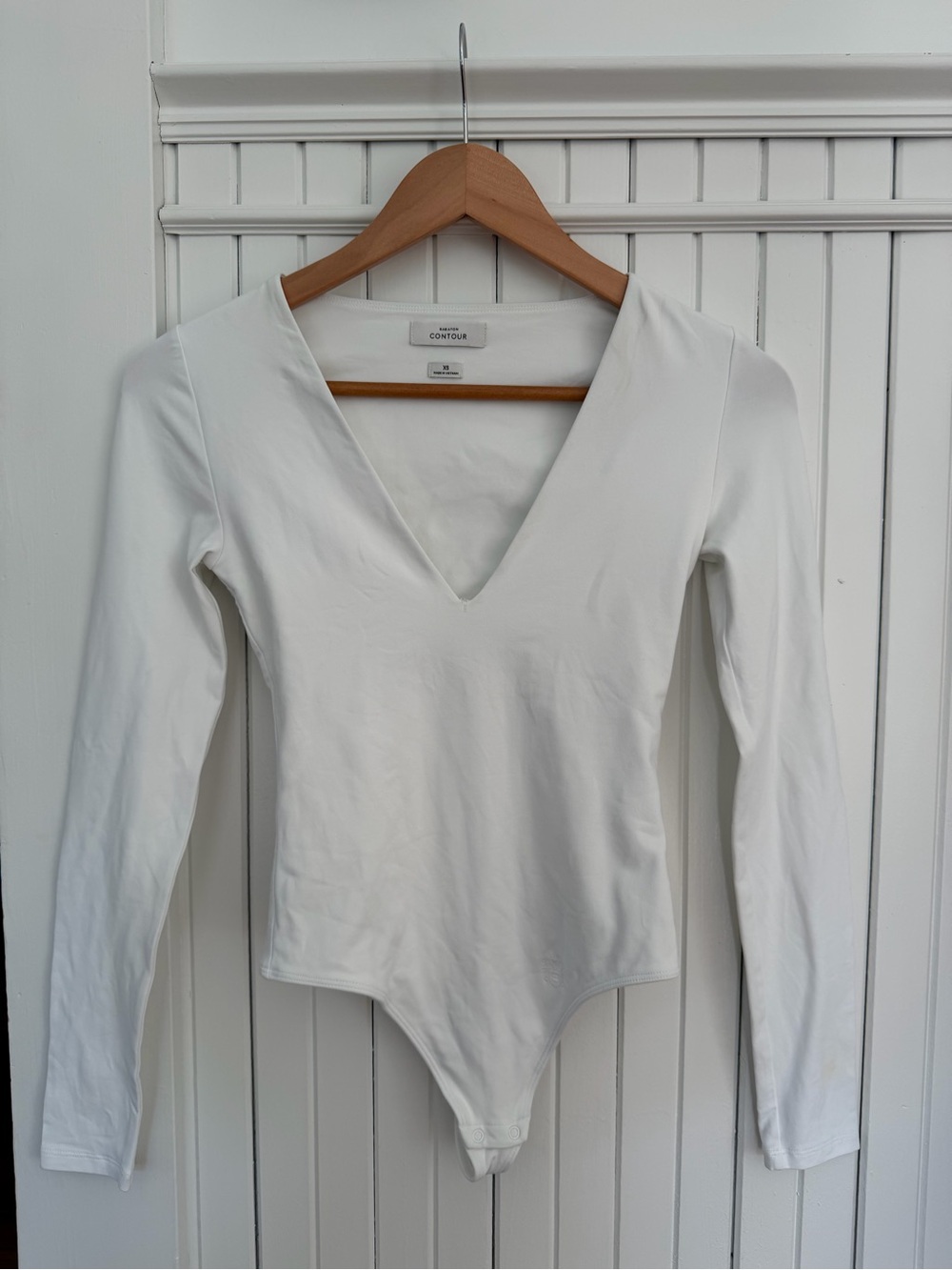 Aritzia Babaton Long Sleeve Bodysuit